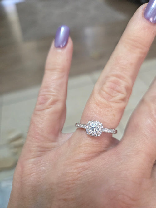 1/2 carat pave moissanite